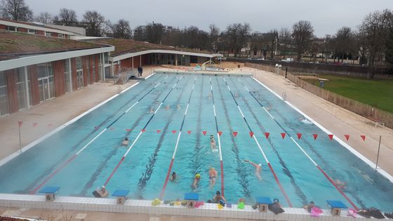 Piscina Piscine des Grésilles - Dijon