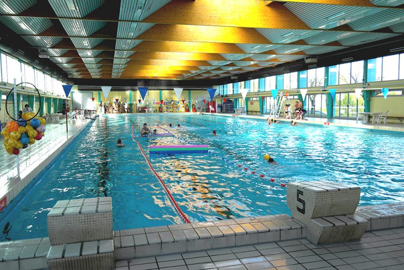 Piscina Piscine Espace Dauphins - Chateaubriant