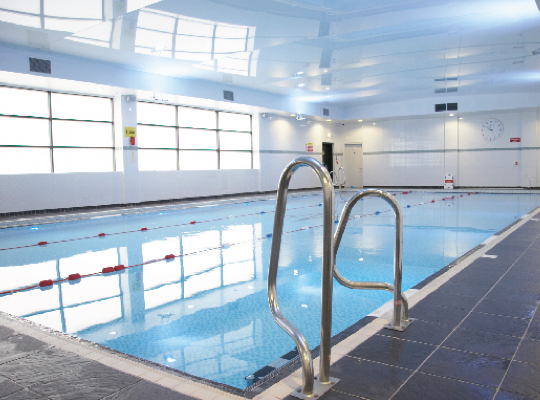 Piscina Pulse Health and Fitness Carshalton - London Metropolitan Area