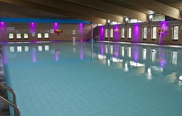 Piscina Scott Hall Leisure Centre - Yorkshire West Riding