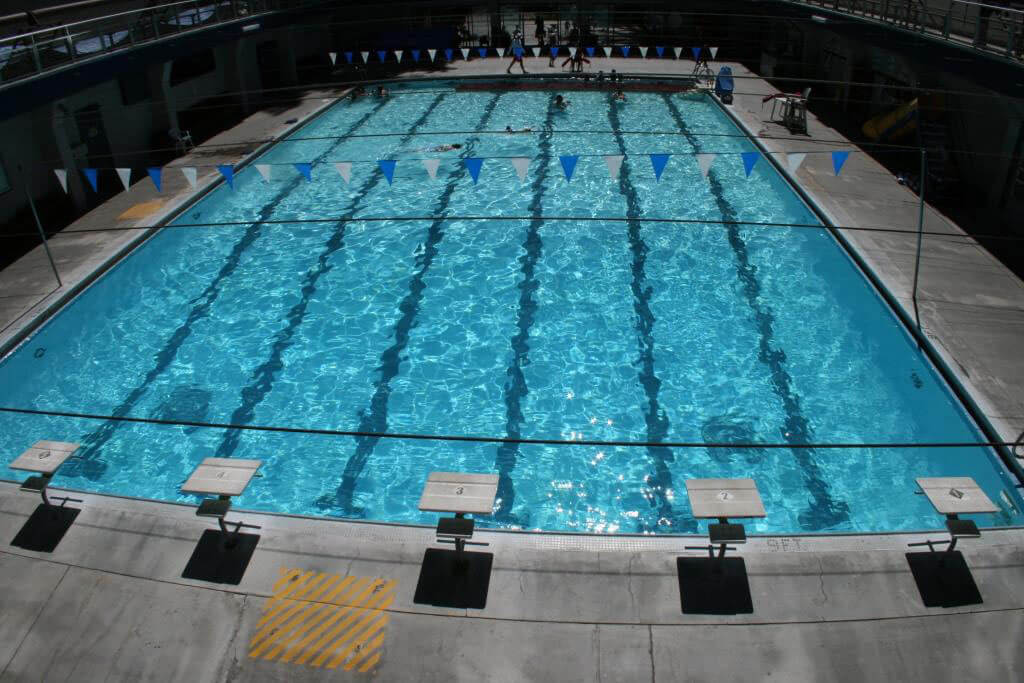 Piscina South Lake Tahoe Recreation Complex - El Dorado County