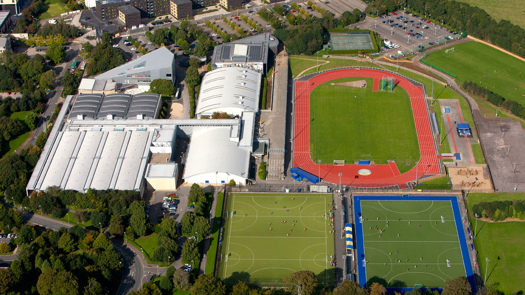 Piscina Sports Training Village - University of Bath - Somerset