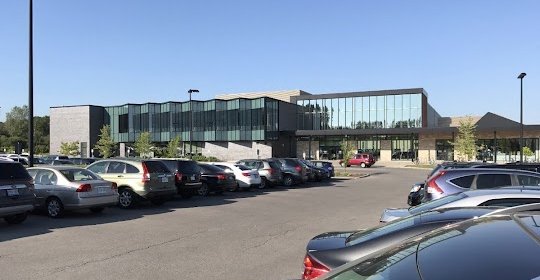 Piscina Stoney Creek Community Centre, YMCA & Library - Middlesex County