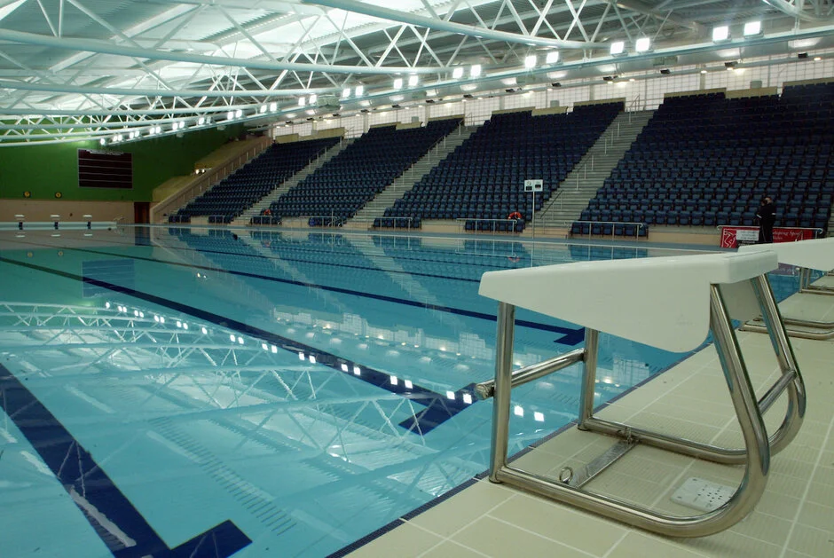 Piscina Swansea Community Recreation Centre - Toronto Municipality