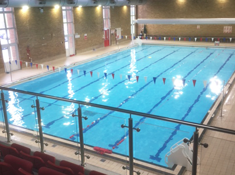 Piscina Tiddenfoot Leisure Centre - Bedfordshire