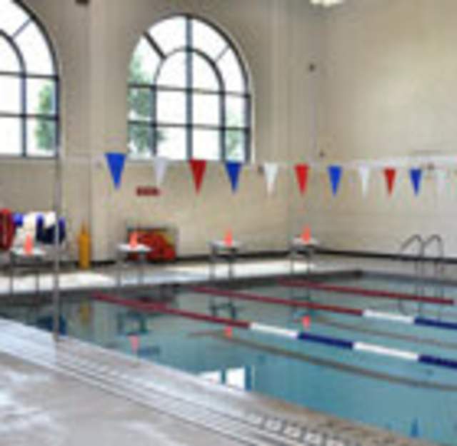 Piscina Tolson Indoor Pool - Cumberland County