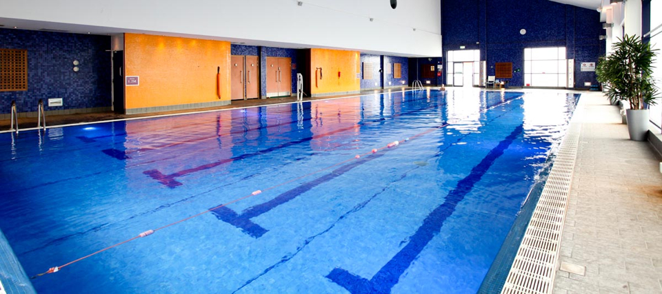 Piscina Virgin Active - Cwmbran - Torfaen