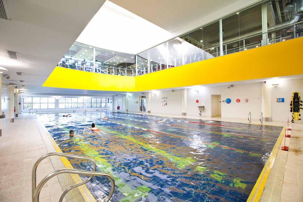 Piscina Virgin Active - Thundersley - Essex