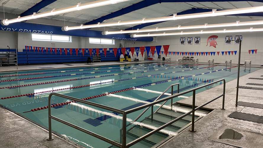 Piscina W.E. McKinney Pool - Bixby High School - Tulsa County