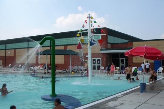 Piscina Western Family YMCA - New Castle County