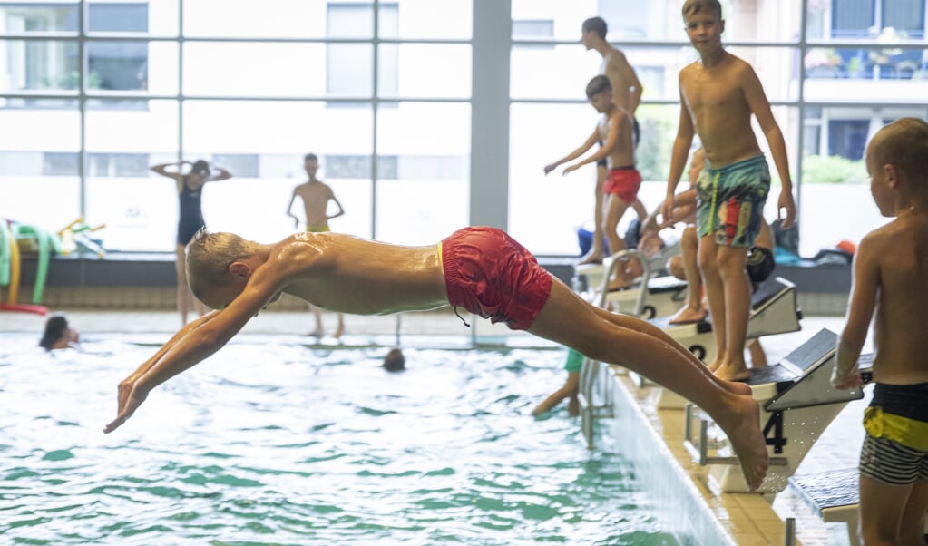 Piscina Zwembad De Veluwehal - Barneveld