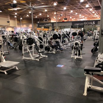 Piscina 24-Hour Fitness - Central & Royal Sport Gym - Dallas County