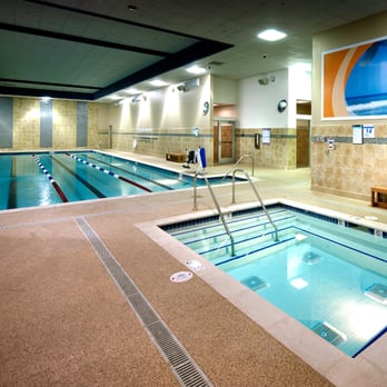 Piscina 24-Hour Fitness - Costa Mesa Newport Super-Sport Gym - Orange County