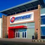 Piscina 24-Hour Fitness - Redlands Super-Sport Gym - San Bernardino County