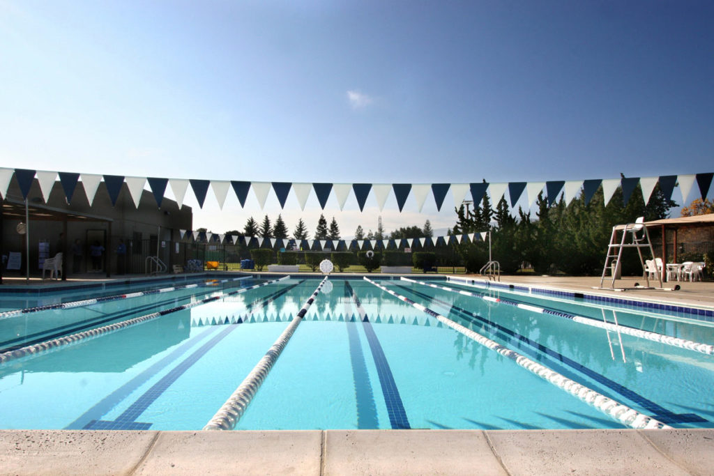 Piscina Addison Penzac Jewish Community Center - Santa Clara County