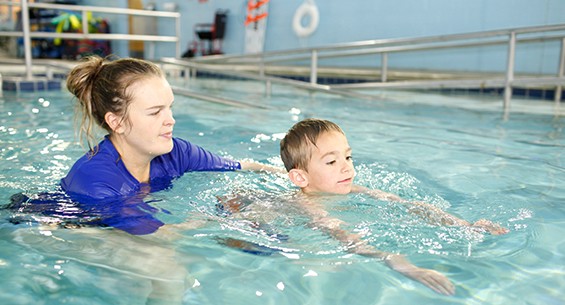 Piscina Albemarle Family YMCA - Pasquotank County