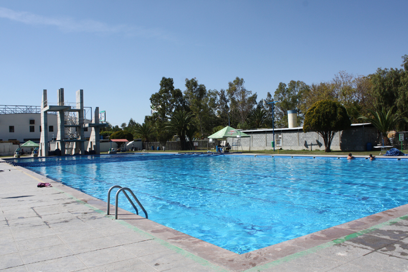 Piscina Alberca de la Deportiva Enrique Fernández Martínez - Leon