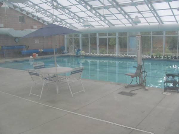 Piscina Aline Wolfe Adult Recreation Center - Cobb County