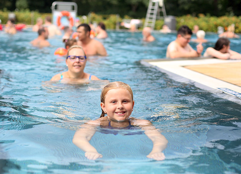 Piscina Allwetterbad Lintorf - Ratingen