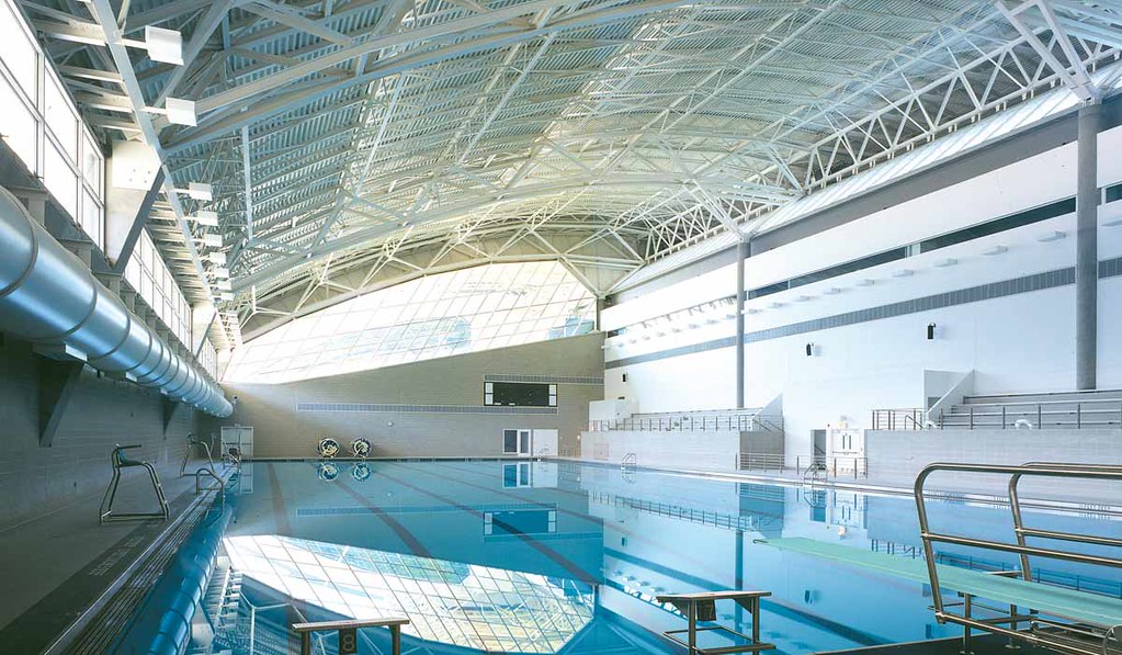 Piscina Apex Center - Lehman College - New York City (All 5 Boroughs)