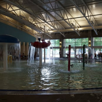 Piscina Armijo Aquatic Center - El Paso County