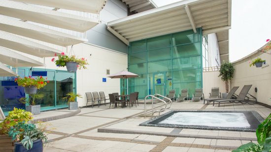 Piscina Bannatyne Health Club - Chafford Hundred - Essex