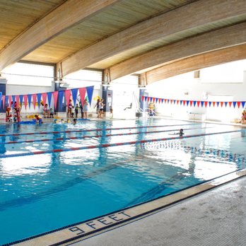 Piscina Boroughs Family Branch YMCA - Worcester County