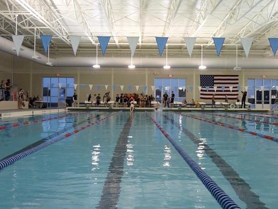 Piscina Boundary Waters Aquatic Center - Douglas County