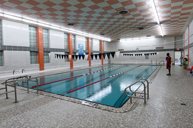 Piscina Brockville YMCA - Leeds & Grenville United Counties