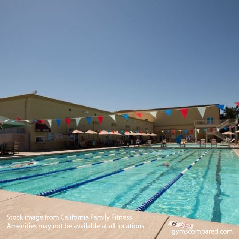 Piscina California Family Fitness - Natomas - Sacramento County