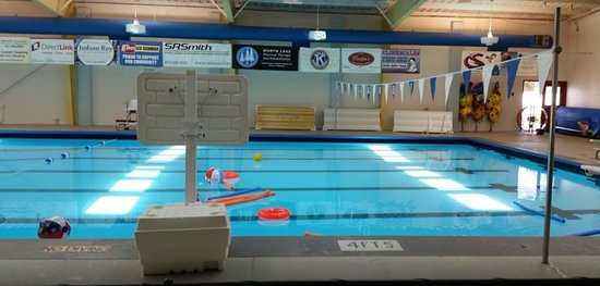 Piscina Canby Swim Center - Clackamas County