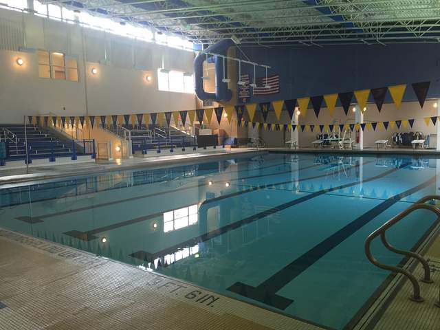 Piscina Canon-McMillan High School Swimming Pool - Washington County