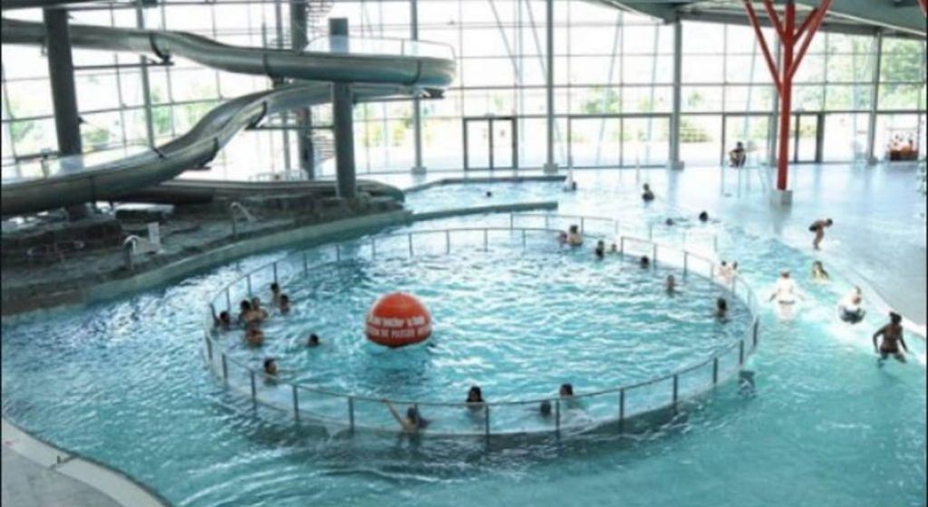 Piscina Centre Aqualudique - la Vague - Le Puy en Velay