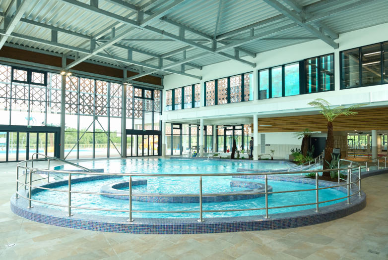 Piscina Centre Aquatique La Calinésie - Libourne