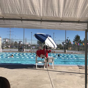 Piscina Chino Valley YMCA - San Bernardino County