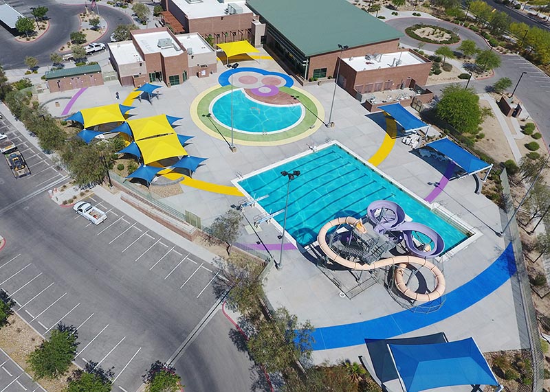 Piscina City of Las Vegas Centennial Hills Community Center operated by the YMCA - Clark County