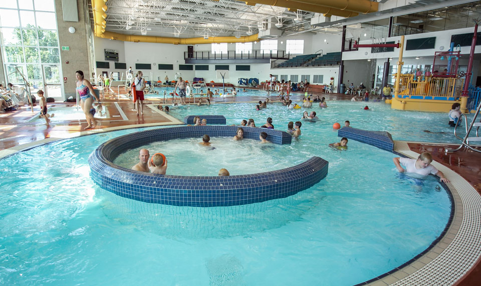 Piscina Clearfield Aquatic Center - Davis County