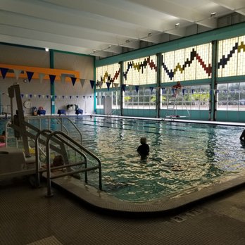 Piscina Clearwater YMCA - Pinellas County