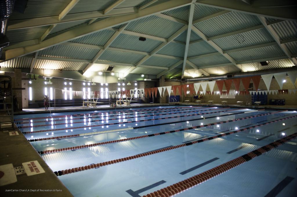 Piscina Cleveland Aquatic Center - Cleveland High School - Los Angeles County