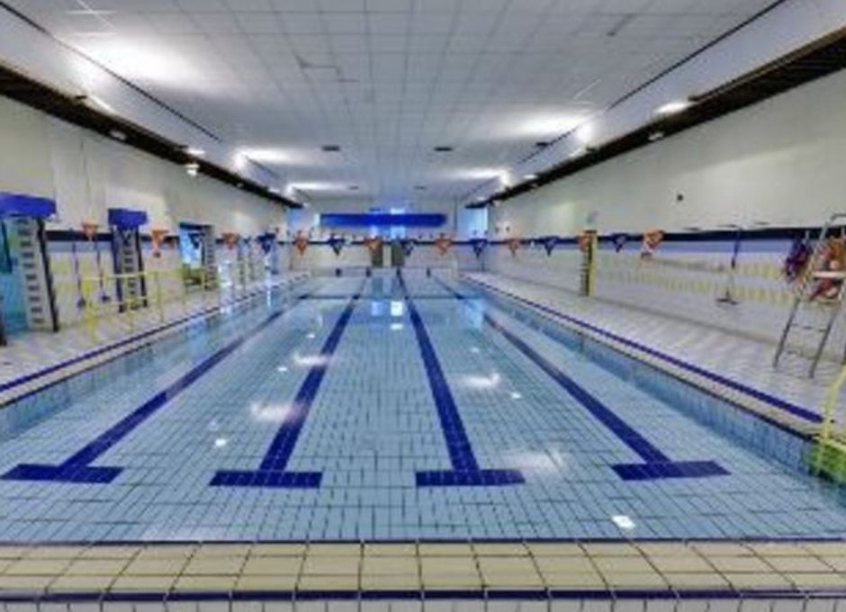 Piscina Clifton Leisure Centre - Nottinghamshire