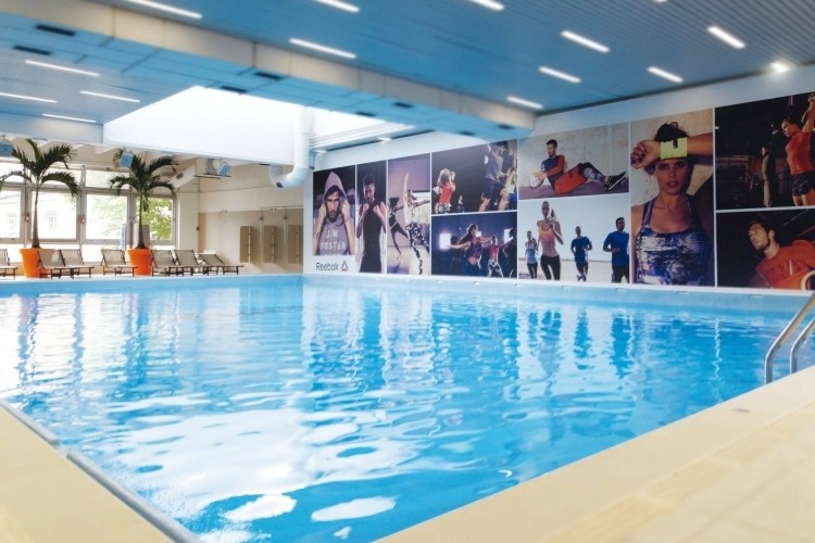 Piscina CMG Sports Club - Paris