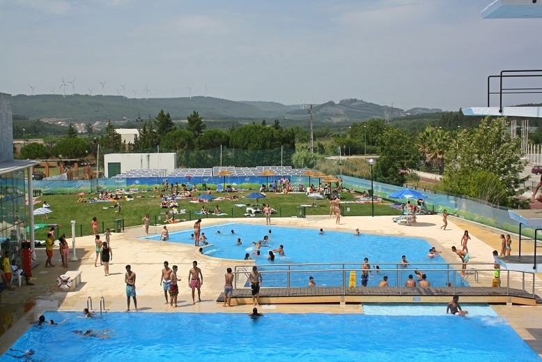 Piscina Complexo de Piscinas Municipais de Rio Maior - Rio Maior