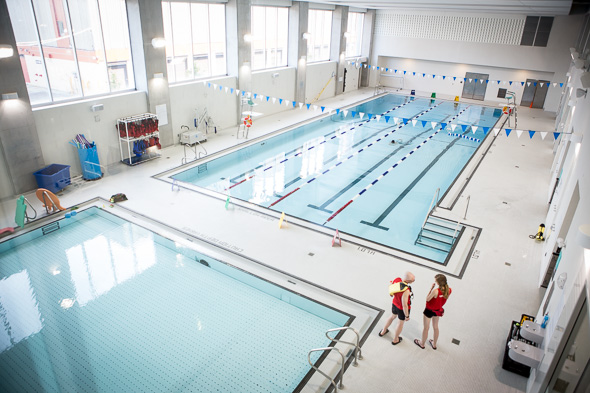 Piscina Cooper Koo Family YMCA - Toronto Municipality