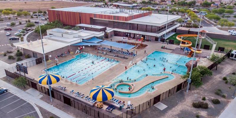 Piscina Copper Sky Multigenerational Complex - Pinal County