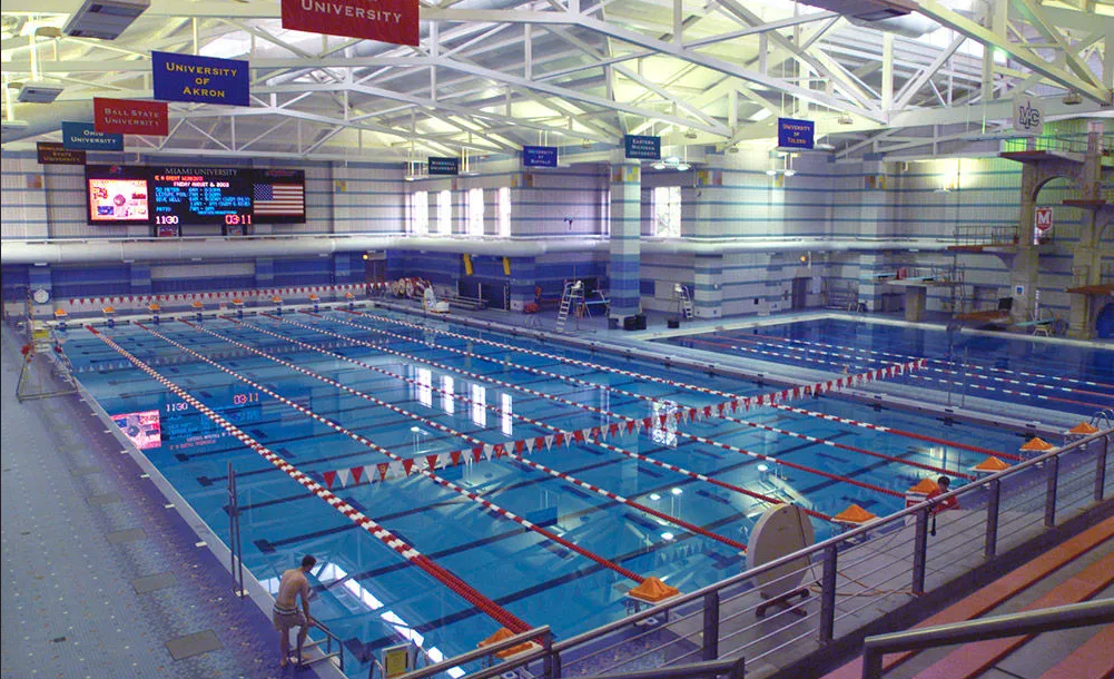 Piscina Corwin M. Nixon Aquatic Center - Miami University - Butler County