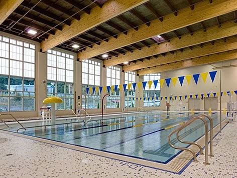 Piscina Dale Turner Family YMCA - King County