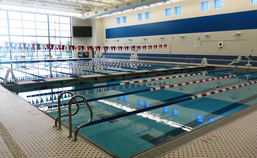 Piscina Davenport Central High School Swimming Pool - Scott County