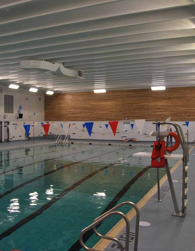 Piscina Diane Hamre Recreation Complex - Durham Regional Municipality