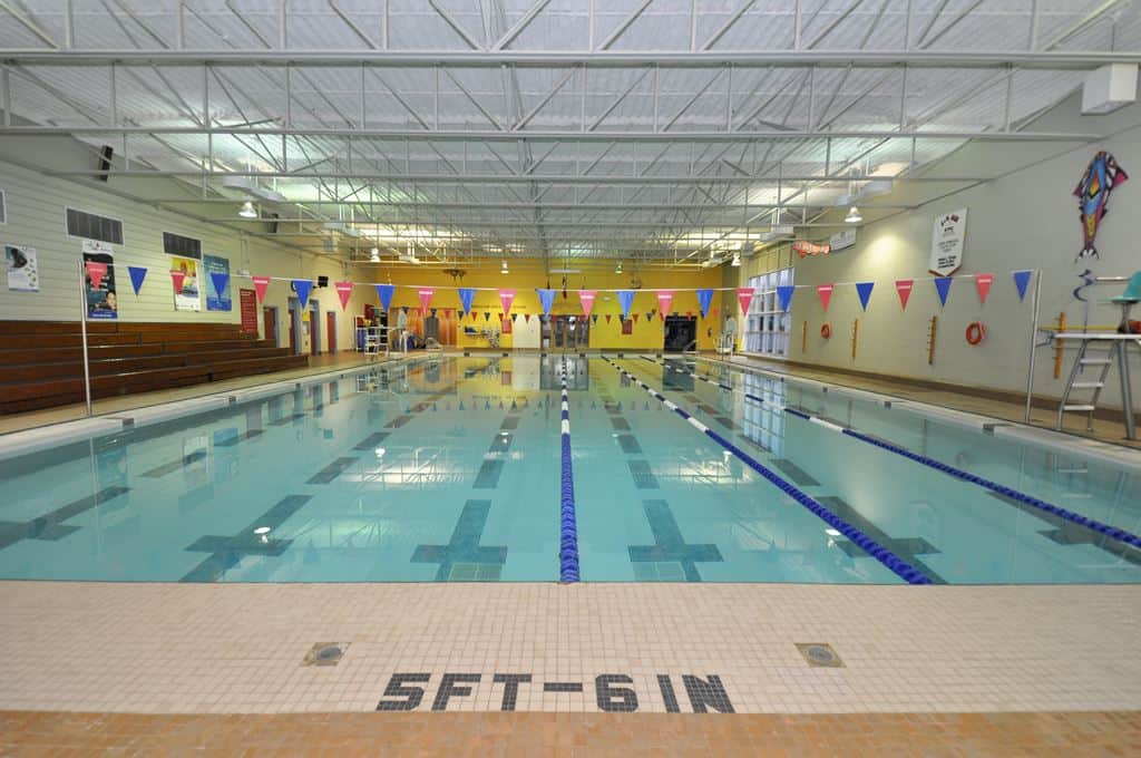 Piscina Donevan Pool - Durham Regional Municipality