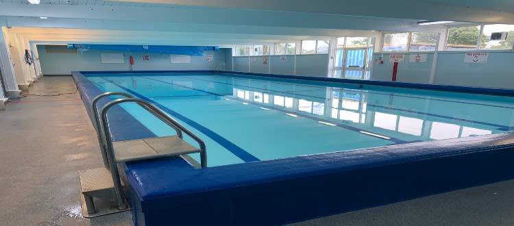 Piscina Dorcan Better Health & Recreation Complex - Wiltshire